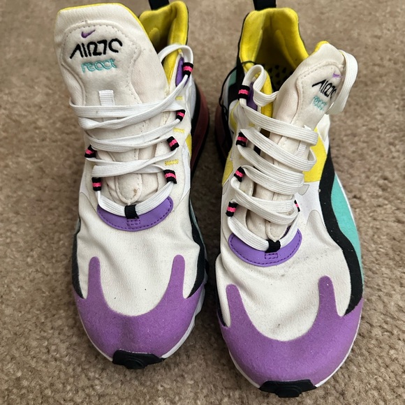 Used Nikes - Picture 2 of 5